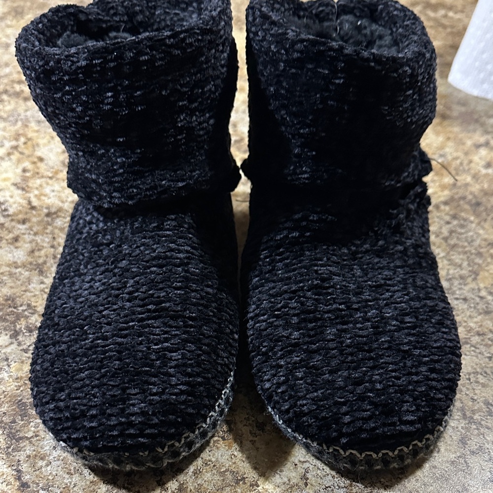 Muk Luks Black Chenille Fold-Over Slipper Boots